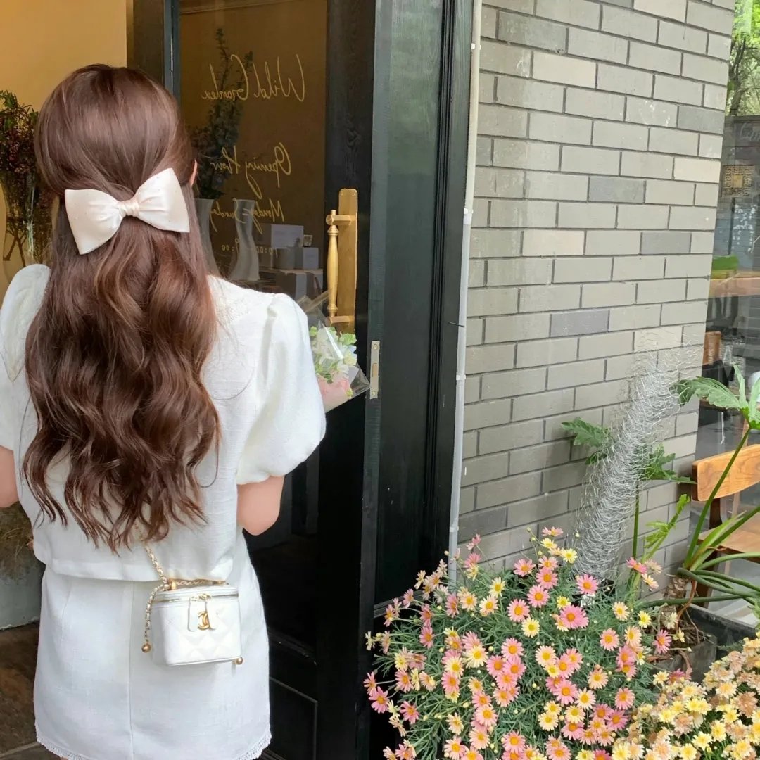 小心间谍
